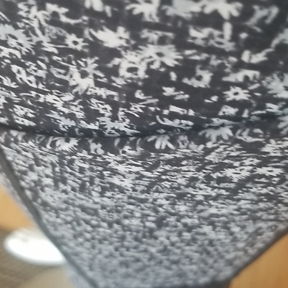 Lululemon cropped leggings - Picture 7 of 16